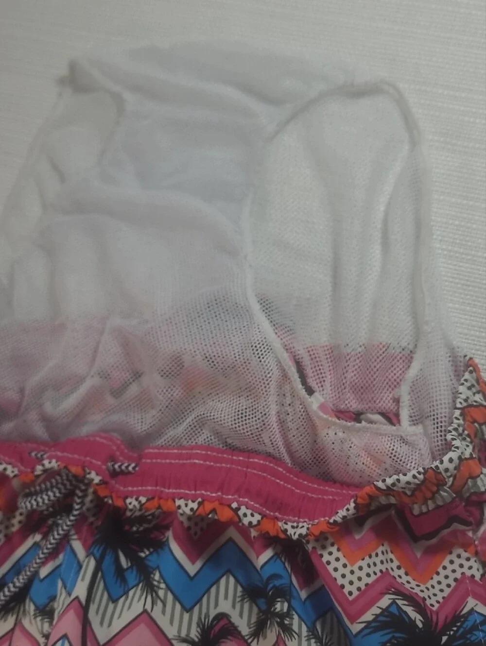 Soul Star England Men's Swimwear Size XL Chevron in Pink & Blue Palm Accent
